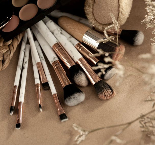 Makeup Hacks That Actually Work (Tested by Professional Artists)